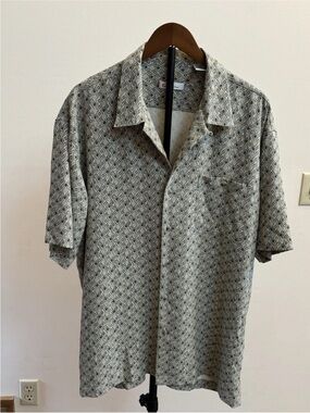 Burma Bibas 100% Silk Camp Shirt XL Geometric Button Up